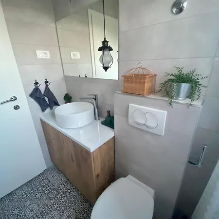 Cozy & Elegant Apartman